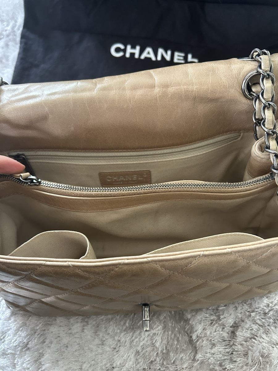 Chanel Borse da donna: Chanel Tasche beige mit Zertifikat, top Zustand – Usato da Oberrieden venduto da Mlew 1
