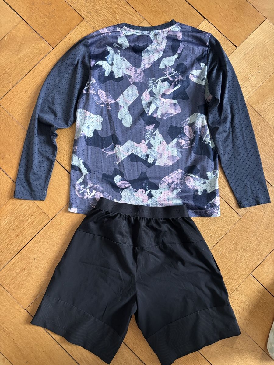 Kleiderpakete: Bike Shirt, Hose 152 – Gebraucht aus Zürich von gucks
