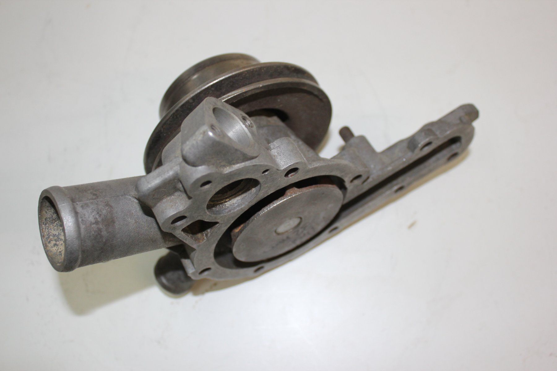 Pumpen & Teile: ALFA Romeo Nord Wasserpumpe – Gebraucht aus Reinach AG von hispo 1