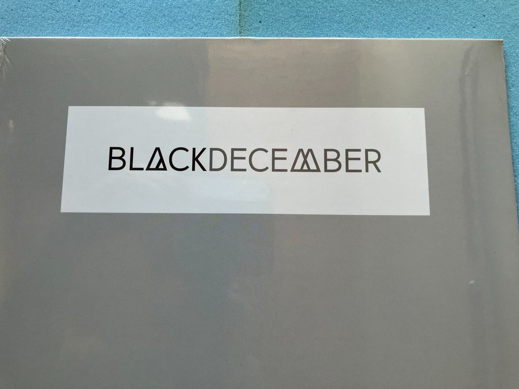 Dischi in vinile: Black December – Nuovo e nell'imballaggio originale da Aarwangen venduto da Jukebox3 1