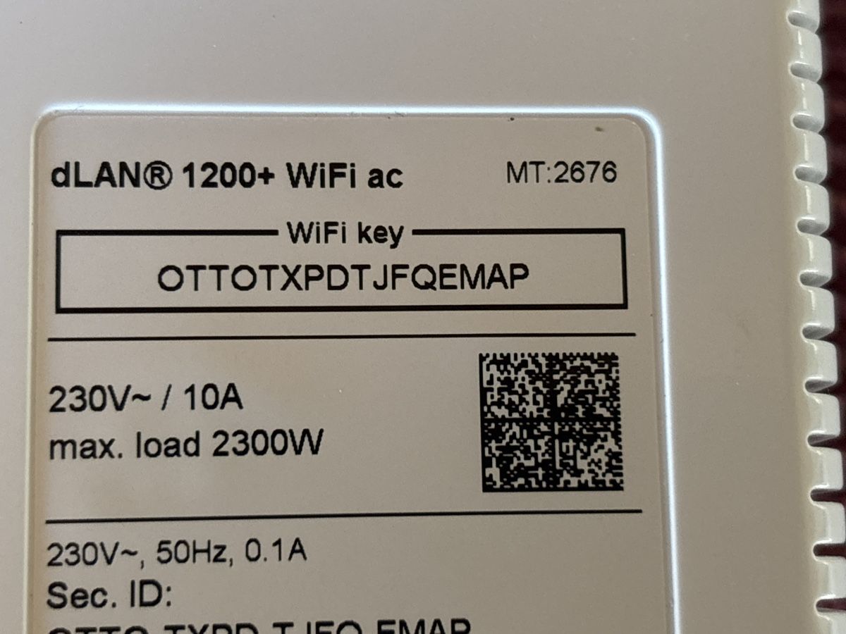 Devolo Wlan: Lot de 4 adaptateurs CPL Devolo 1200+ – Gebraucht aus Grône von Phrs 1