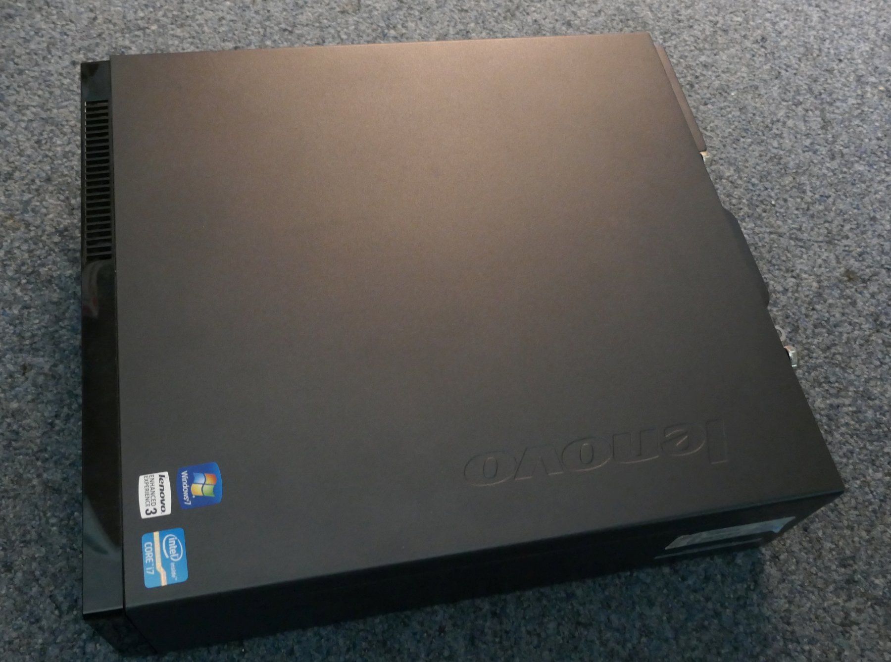Lenovo PC: Lenovo ThinkCentre Edge – Usato da Wenslingen venduto da FairlightCMI 1