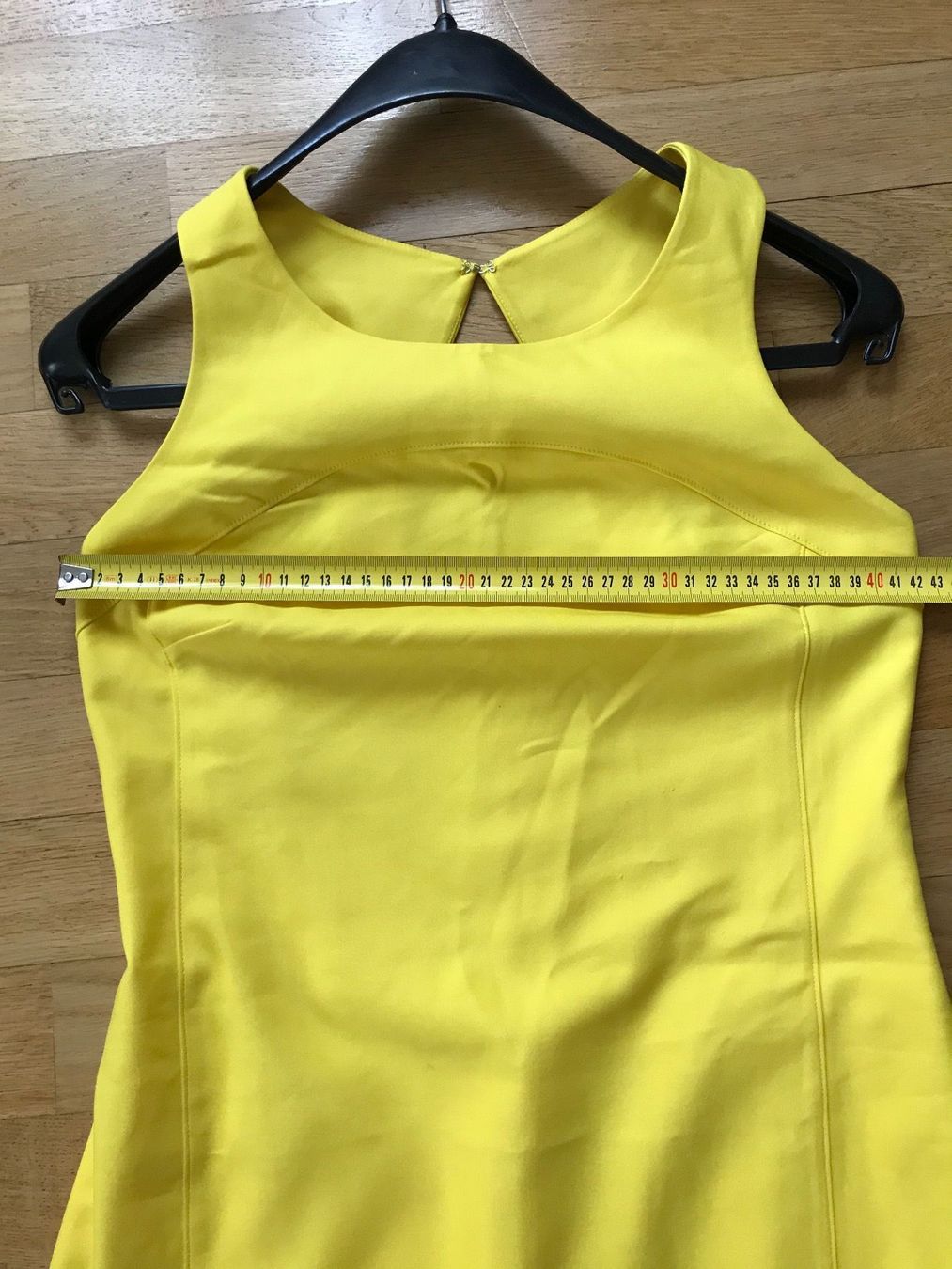 Kleider: SARAR ABENDKLEID  GRÖSSE 38 UNGETRAGEN – Neu (gemäss Beschreibung) aus Zürich von schneeflocke303 3