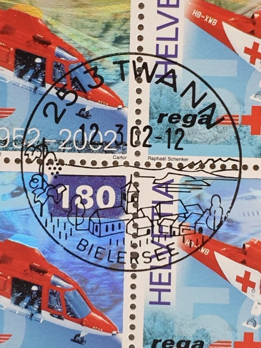 Tutti i francobolli: (112)  Kleinbogen 2002  "50 Jahre Rega" – Usato da Schwarzhäusern venduto da Inot3 4