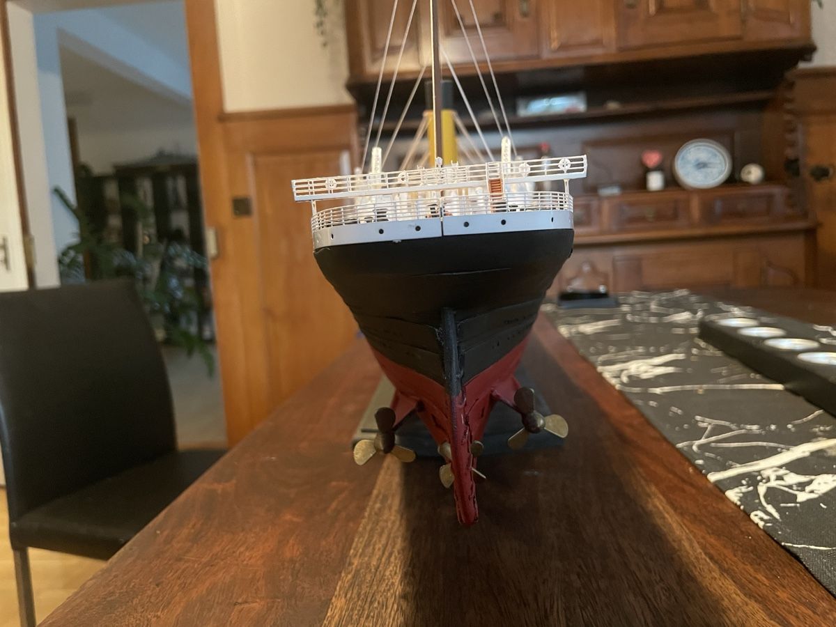 Kit di modellismo & Modellini statici: Titanic Model 1:250AMATI – Usato da suhr venduto da qwertzu04 7
