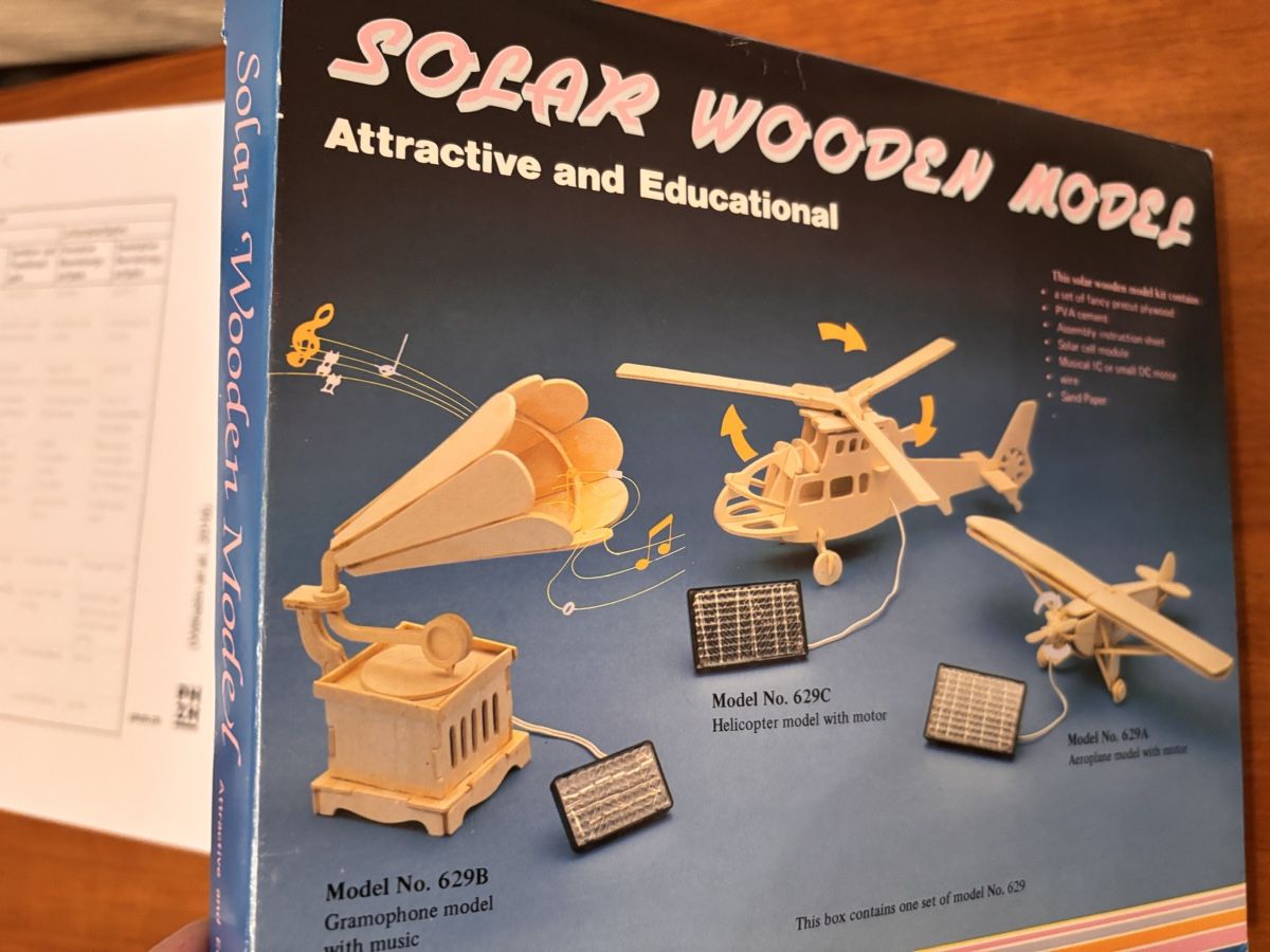 Kit di modellismo & Modellini statici: Solar wooden model, Helikopter – Usato da Zürich venduto da gucks 1