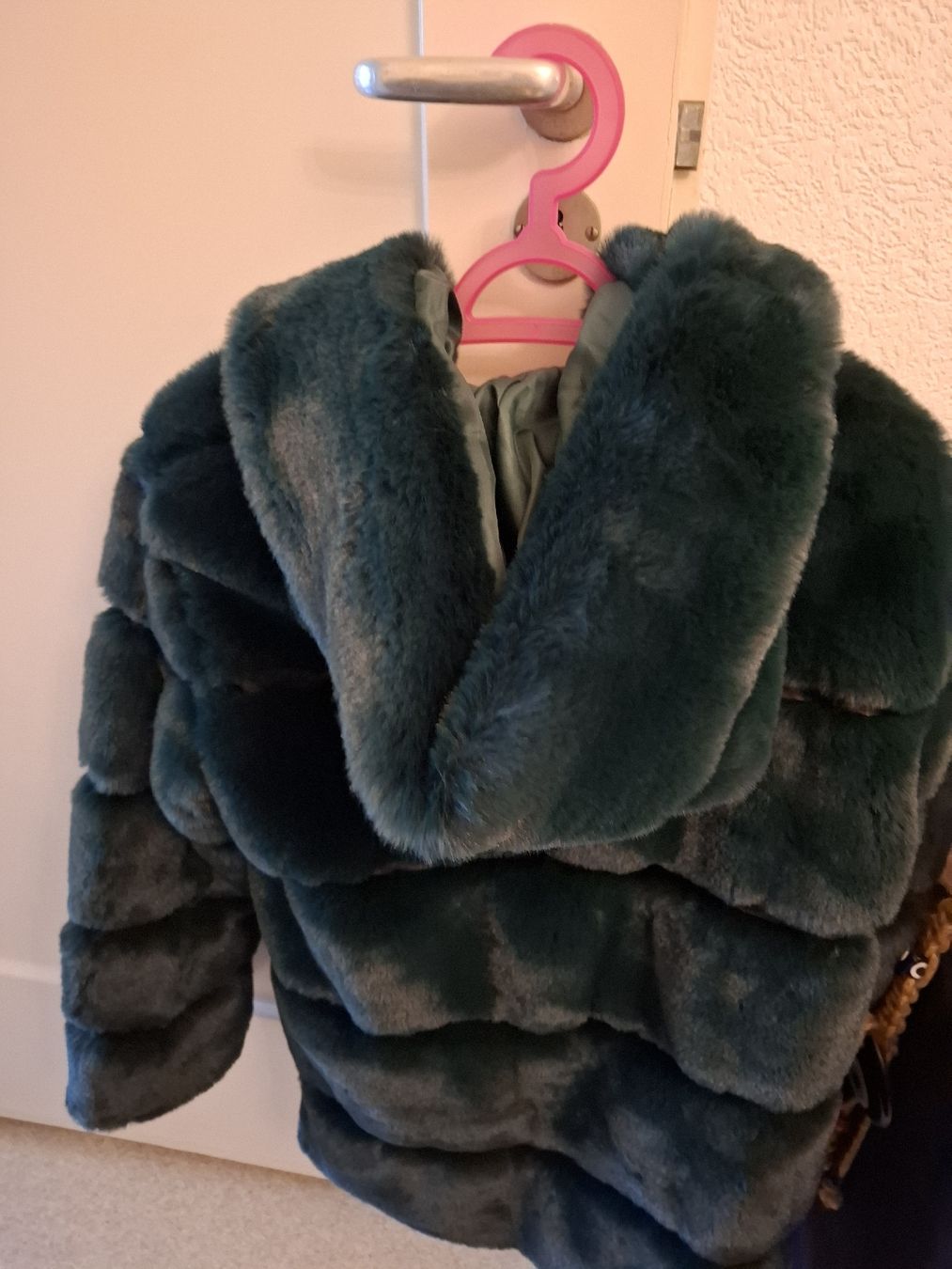 Cappotti: Manteau  vert foncé – Nuovo (secondo la descrizione) da Oberengstringen venduto da Jmiri 1