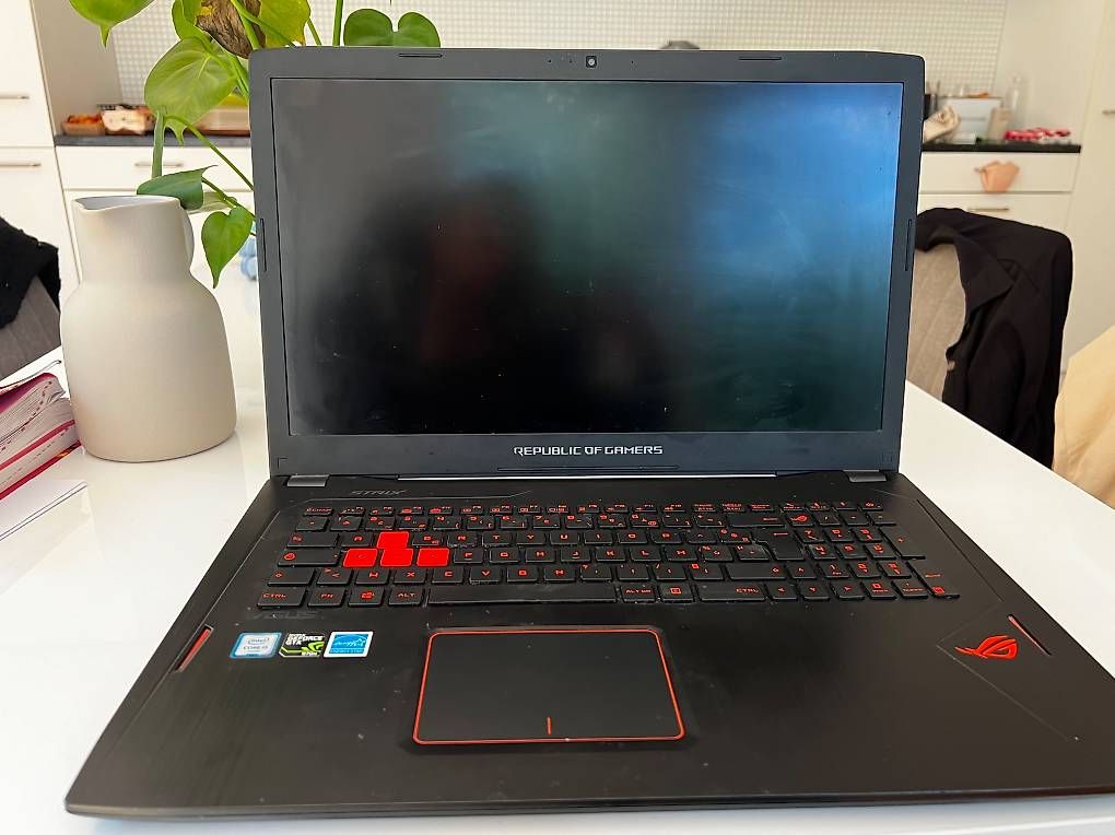 Asus PC: PC portable Asus Rog gaming i5 970 m – Usato da Lausanne venduto da lou_272f 1