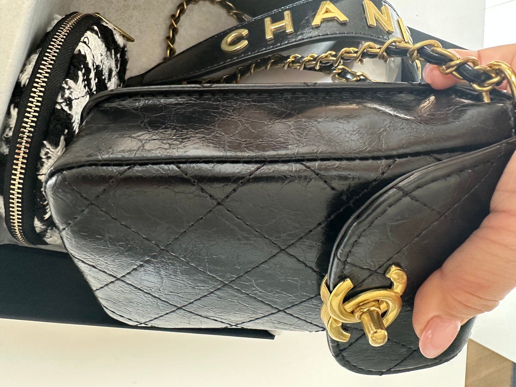 Chanel Taschen: Chanel Beauty VIP Set – Neu und originalverpackt aus Steinmaur von regenbogen052 4
