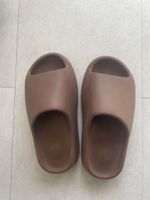 Yeezy slide 7 US