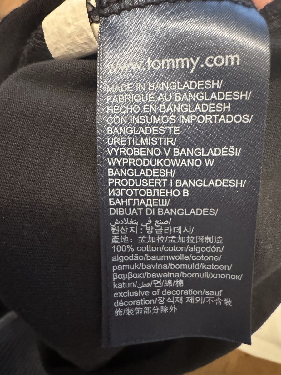 Tommy Hilfiger Pullover & Sweatshirts: Tommy Hilfiger Longsleeve Gr. 164, Schwarz – Gebraucht aus Neuenegg von mel_5pnq 2
