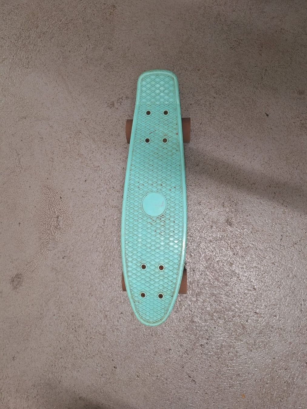 Skateboards: AreA Skateboard ca 60cm – Usato da Sursee venduto da Ventiduese