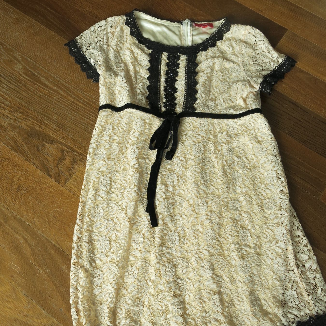 Vestiti: Kleid Gr. S Beige – Nuovo (secondo la descrizione) da Winterthur venduto da Sauter3000 1