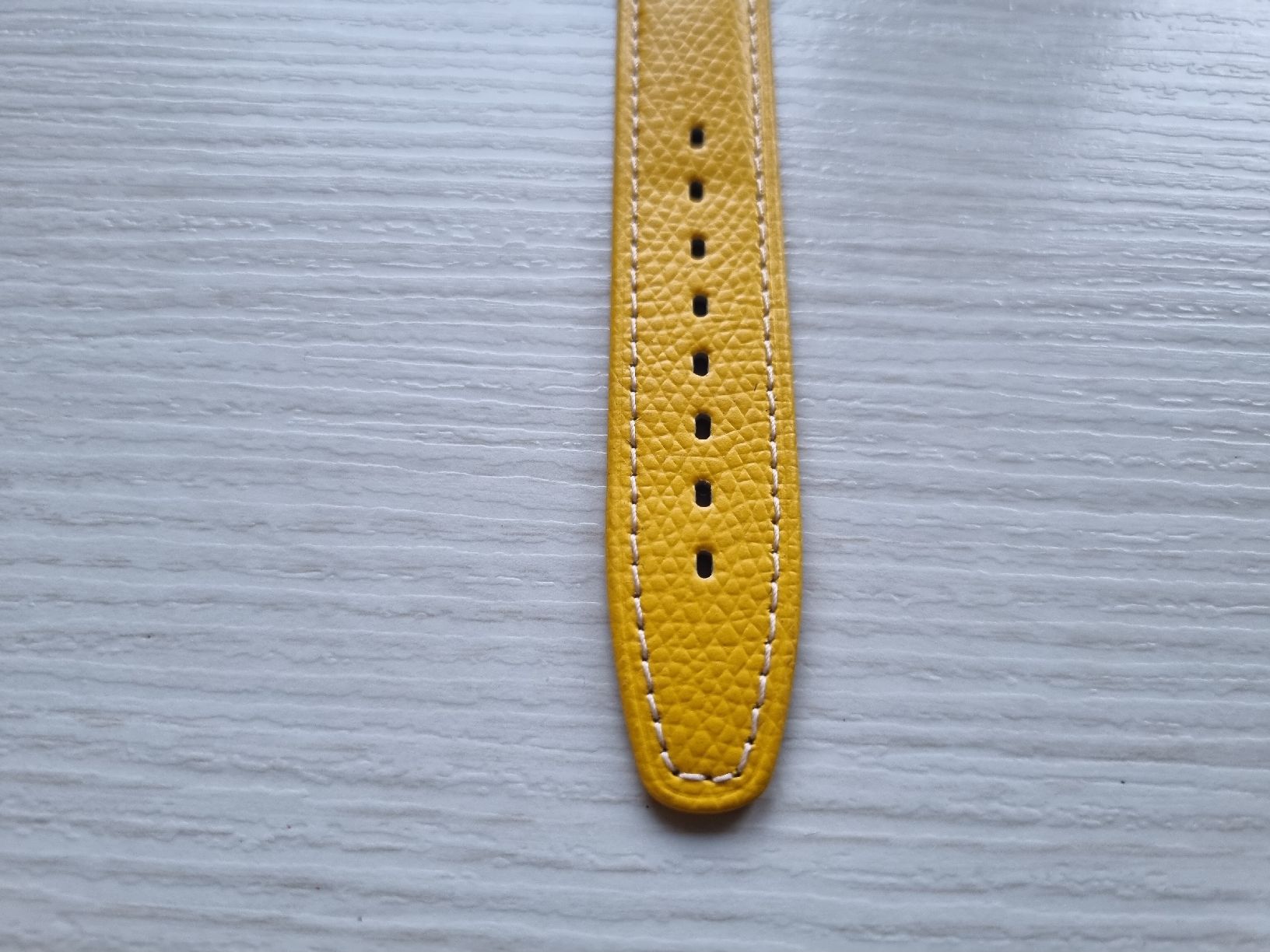 Swatch Orologi: Swatch Automatique jaune vive, excellent état – Usato da Vésenaz venduto da labonnevente83 3