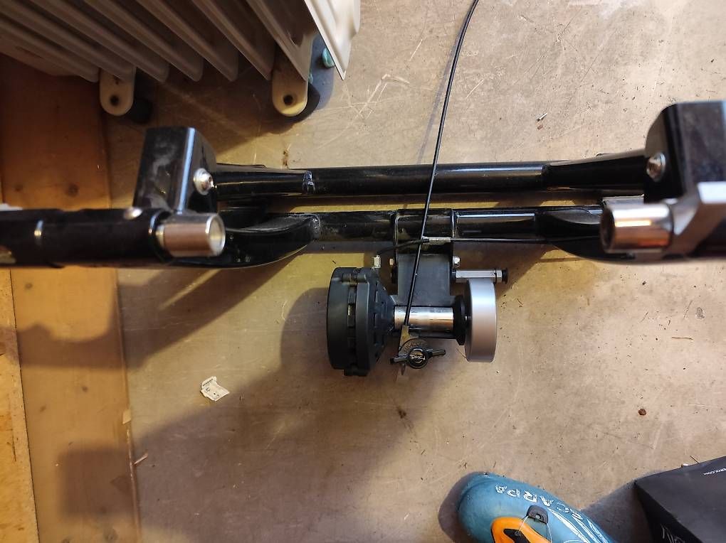 Hometrainer: Home trainer Velo Günstig – Usato da Zürich venduto da car_tp2h 1