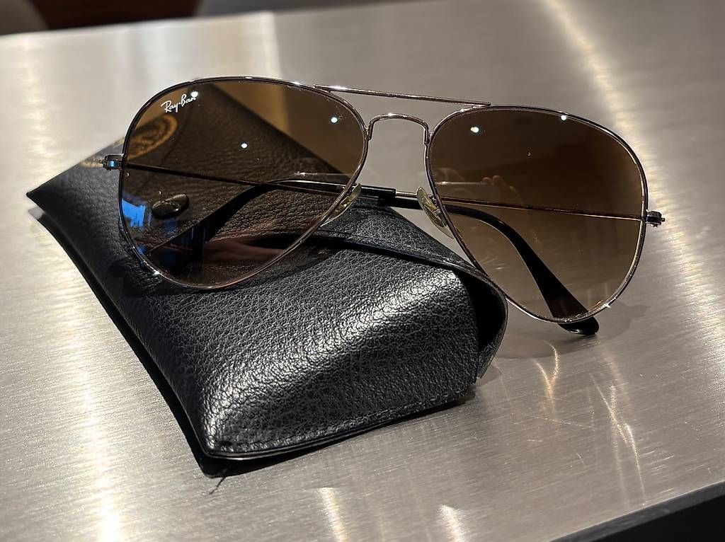 Ray-Ban Occhiali & Lenti: Original RayBan Aviator Large Metal 58/14 – Usato da Winterthur venduto da eunusa