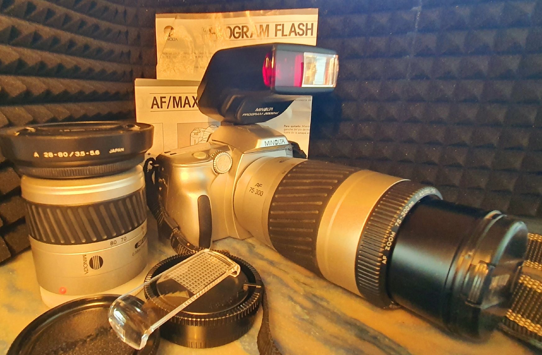 Minolta Kamera: Minolta Dynax40 Analog-Set: 2x Objektiv&Program Flash 2000xi – Gebraucht aus Engwang von ETdesign 1
