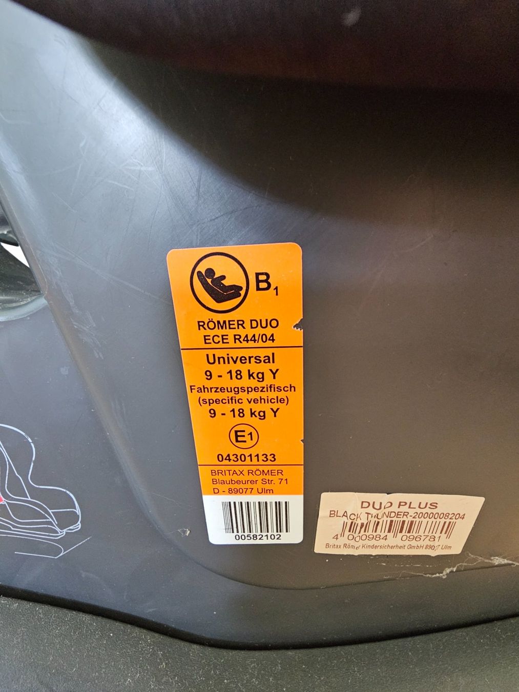 Britax Römer Seggiolini per auto: Römer Britax DUO plus Autositz mit Isofix – Usato da Lyss venduto da Roman_22 3