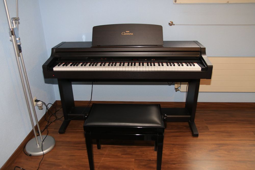 Yamaha clavinova store clp 411