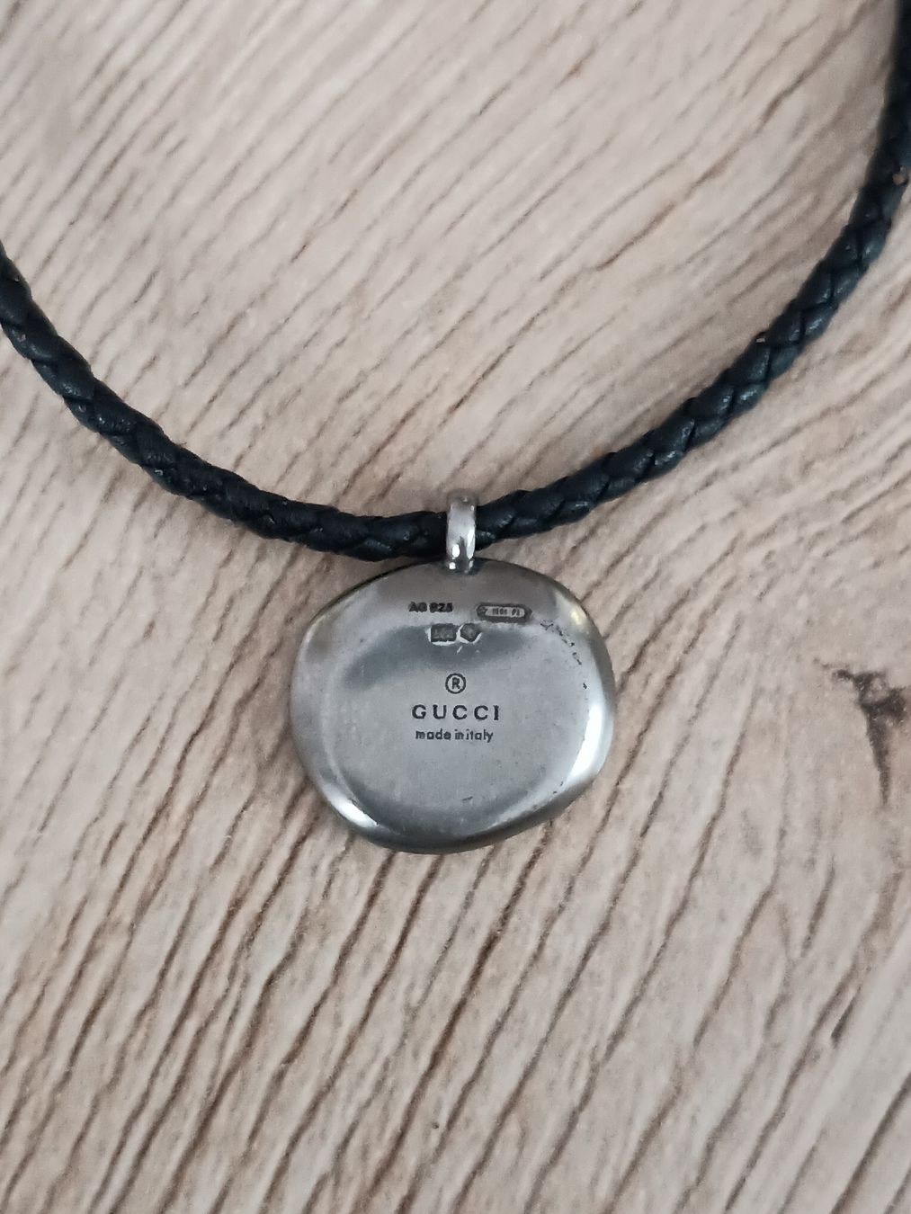 Ketten: Gucci 925 Silber Leder Hallskette – Gebraucht aus Arbon von zipogabi 1