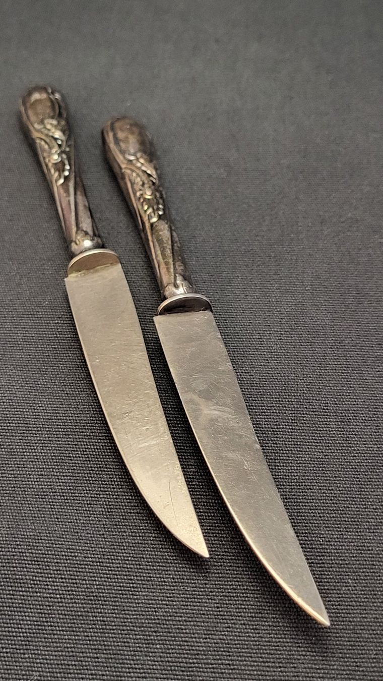 Couverts: 2 kleine Messer – D'occasion à Basel par spinne02 2