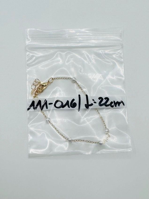 Bracciali & Braccialetti: Wunderschönes Perlen Armband - Länge: 22cm – Nuovo e nell'imballaggio originale da Frutigen venduto da glanzvolles.leben 2