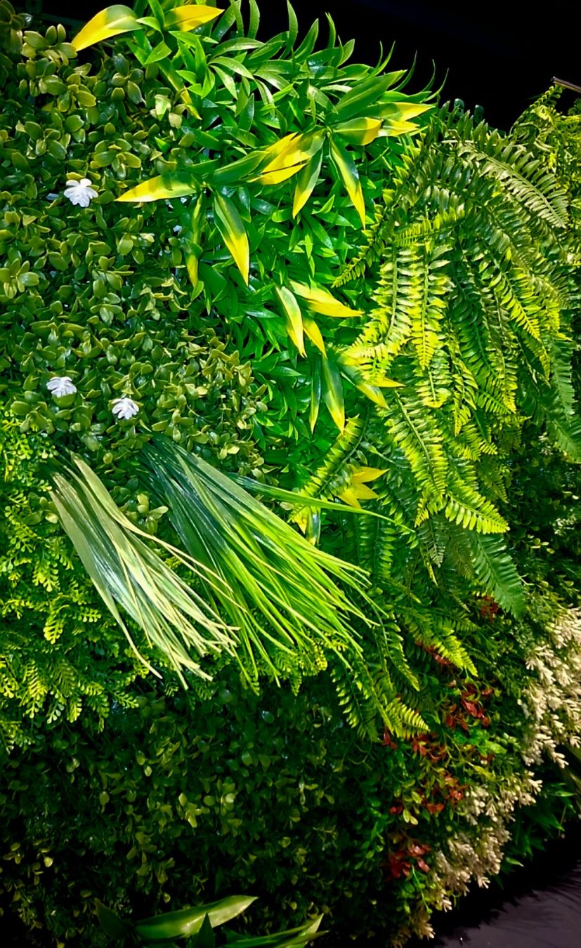 Pareti & Soffitti: 1 m2  dekorative Gras Fliese "ARTIFICIAL GRAS" 100 x 100 cm – Nuovo e nell'imballaggio originale da Rovio venduto da POSITIFFARTandPLANTS 1