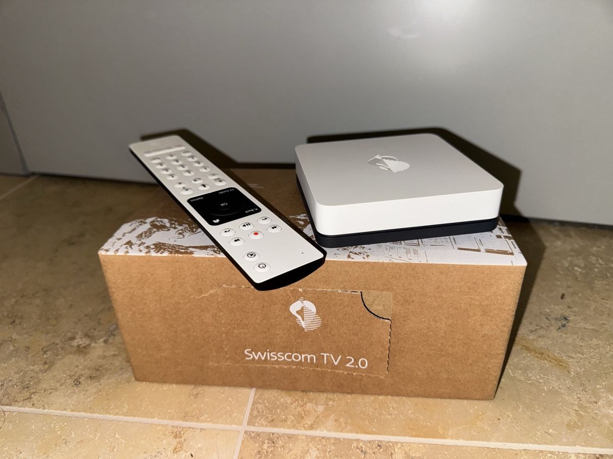 Swisscom Audio- & Mediensysteme: Swisscom TV 2.0 Box – Neu (gemäss Beschreibung) aus Zürich von scrym