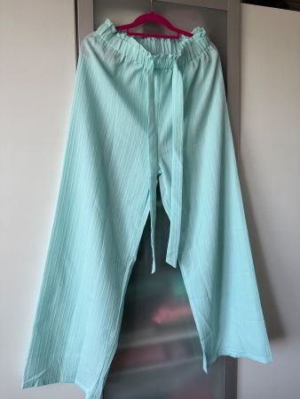 Neue leichte Sommerhose mit Dehnbund Gr XL