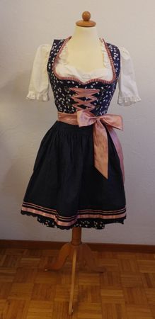 Krüger Dirndl mit Bluse