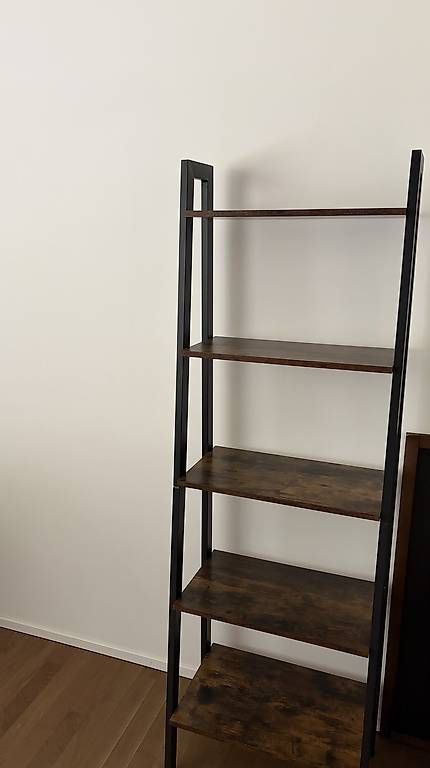 Scaffali: Regal – Usato da Cham venduto da debbbbbbby 1