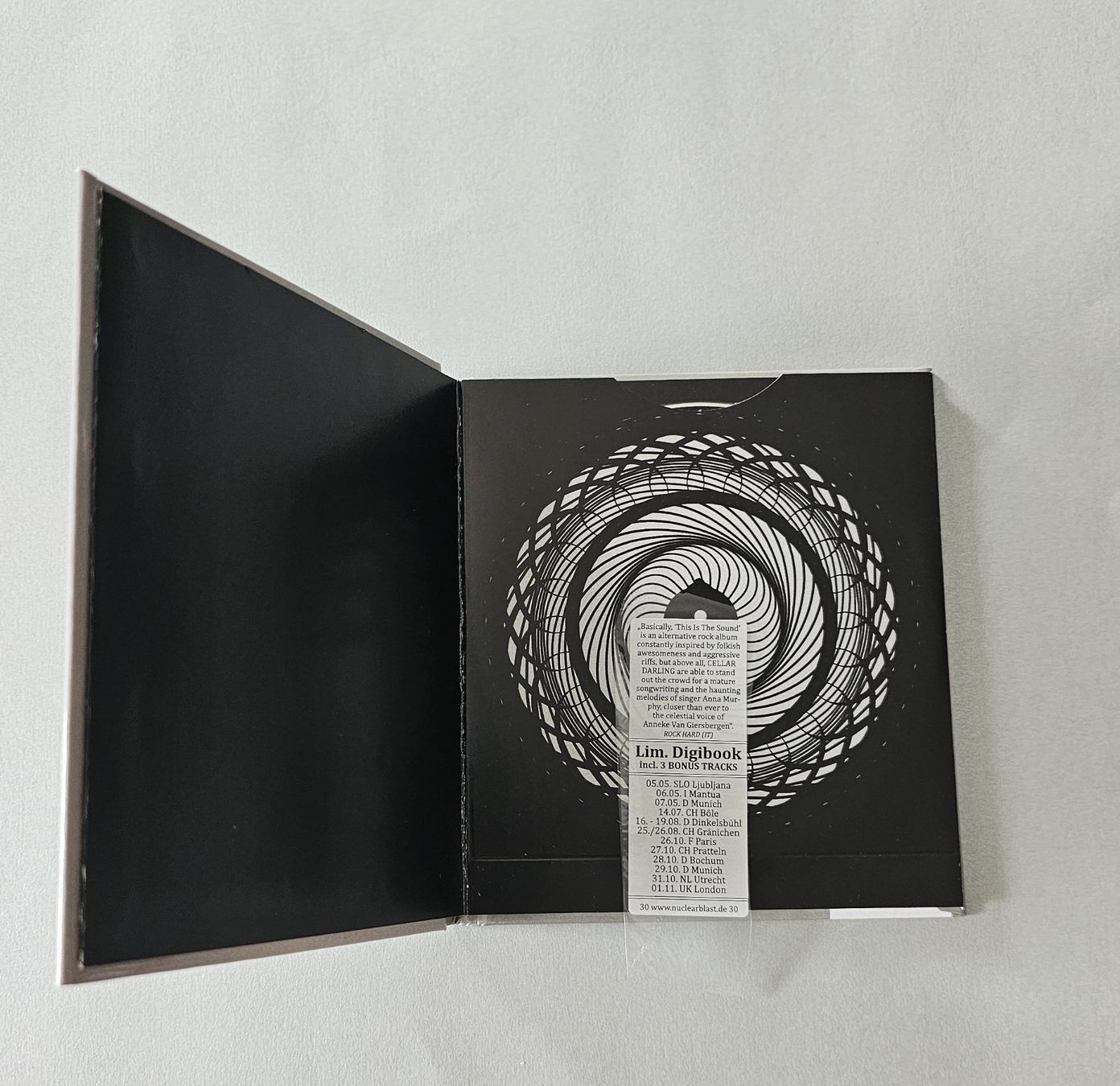 CD: Cellar Darling - This Is The Sound - MediaBook – Nuovo (secondo la descrizione) da Lenzburg venduto da Pa_hcs 2
