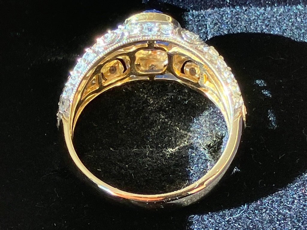 Anelli: Königlicher Ring Gold-Saphir – Usato da Elgg venduto da marsupilamaya 6