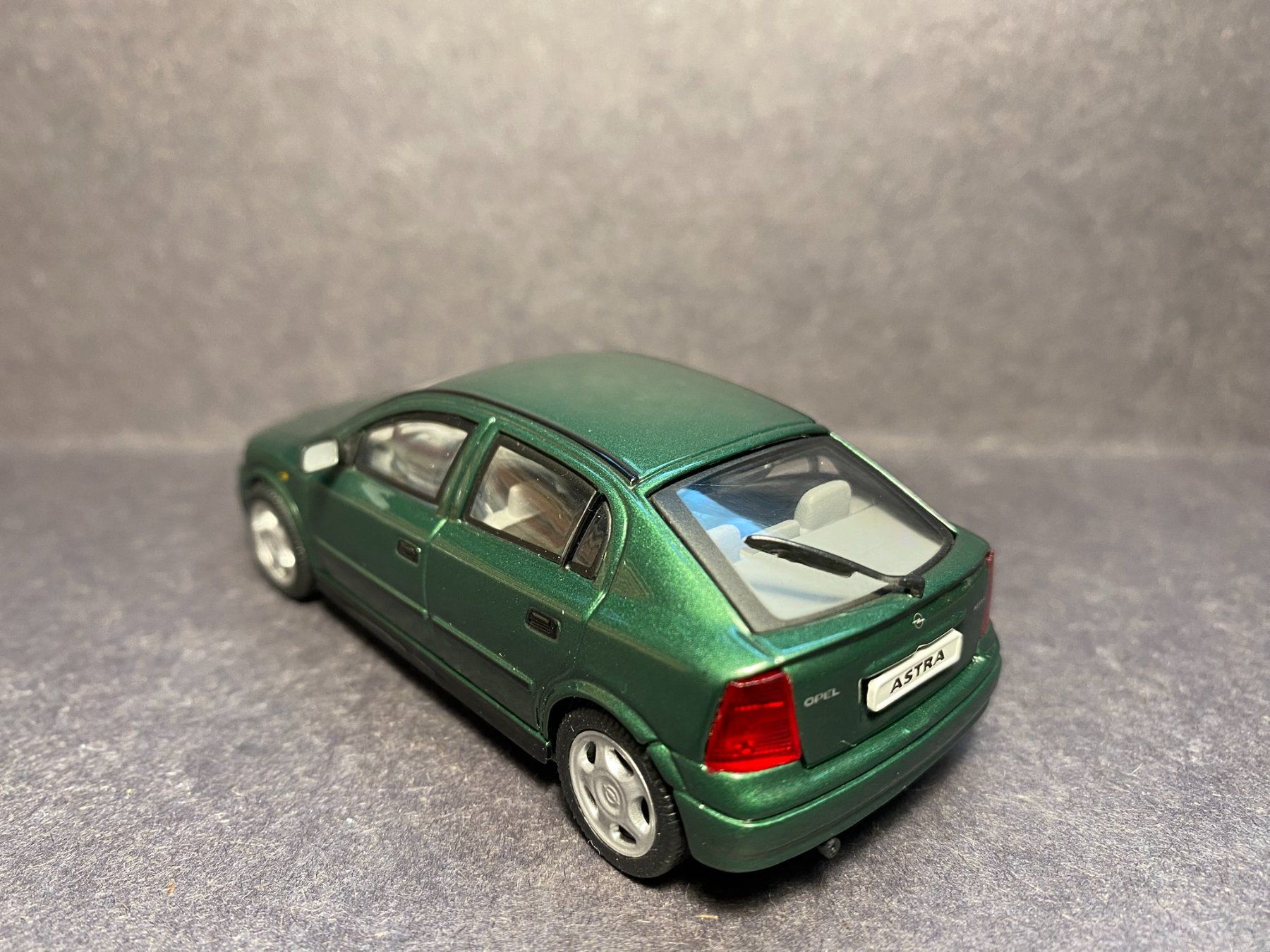 Schuco Modellautos: Opel Astra G - Schuco 1:43 – Gebraucht aus Spiez von Mlandcruiser 2