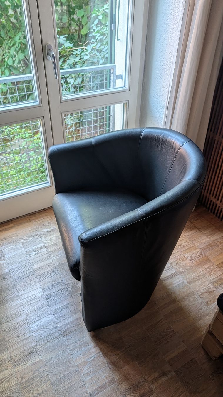 Sessel: Schwarzer Ledersessel – Gebraucht aus Bern von ArsenalLondon14 1