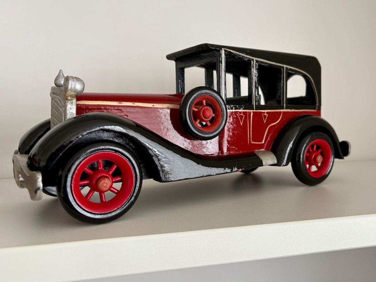 Modellini d'auto: Vintage Auto-Modelle aus Holz, 3er Set – Usato da Rothenburg venduto da Huckleberry-007 3