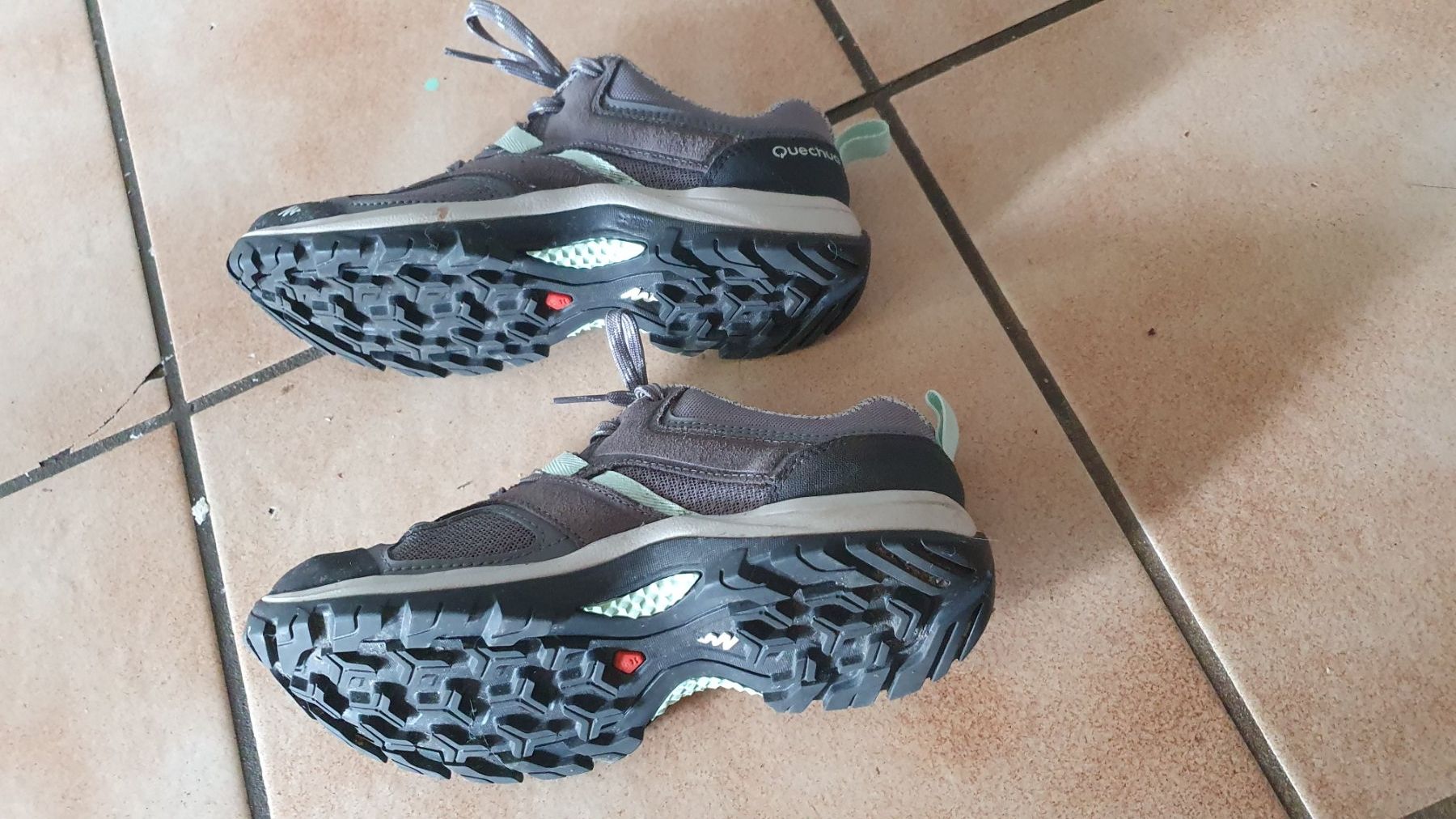 Decathlon Scarpe da uomo: Chaussures de marche 36 – Nuovo (secondo la descrizione) da Châtonnaye venduto da Kojak120 1