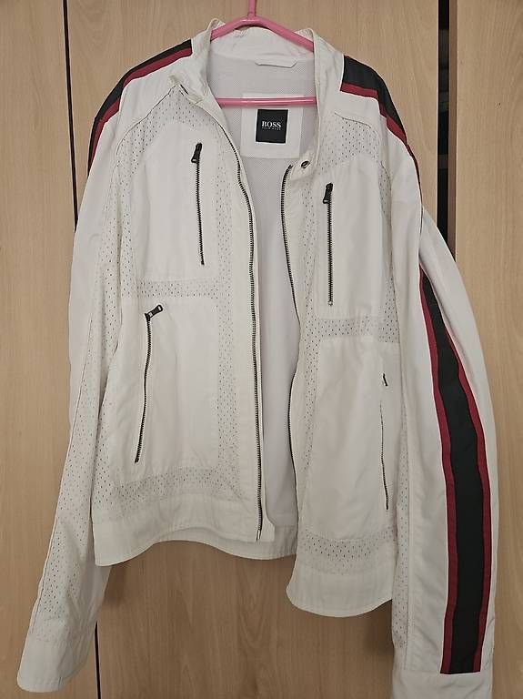 Giacche: Boss Jacke – Usato da Füllinsdorf venduto da orazio23