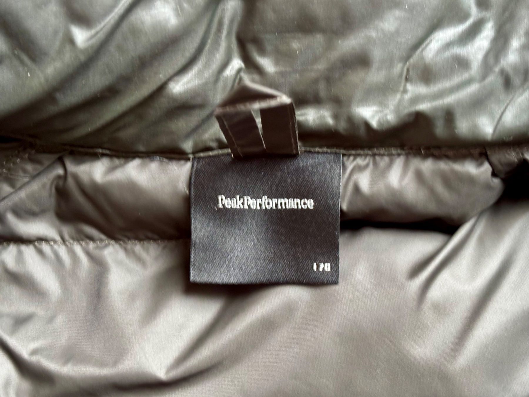 Vestes: Peak Performance Daunenjacke – D'occasion à Einsiedeln par chr_7gdr 3