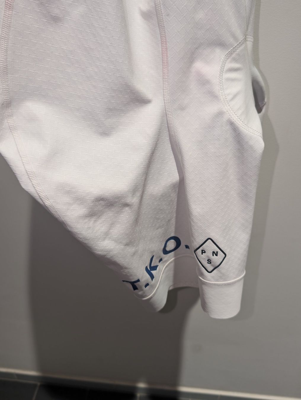 Pas Normal Studios Pantaloni: Bibs Pas Normal Studios – Usato da Zürich venduto da patmeye 1