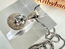 Zart nordisch Silber Collier Bergkristall Anhänger - je S925