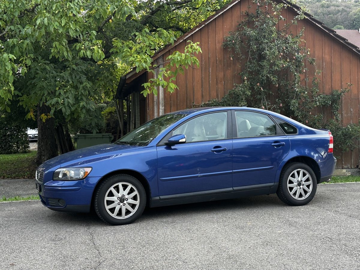 Volvo Autos: Volvo S40 T5 AWD – Gebraucht aus Bibern SH von HEMI.94 1