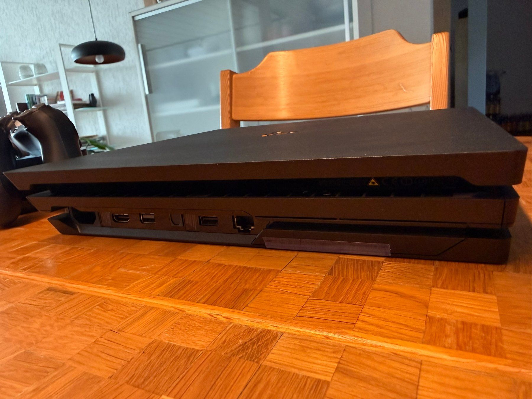 Sony Console: Playstation 4 Pro 1 TB – Usato da Meikirch venduto da meineangebote 4