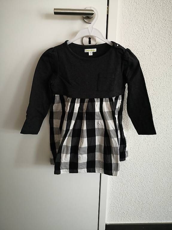 Lotti & Set di vestiti: Diverse Mädchenkleider als Set Grösse 104-110 – Usato da Ottenbach venduto da Acki_la 3