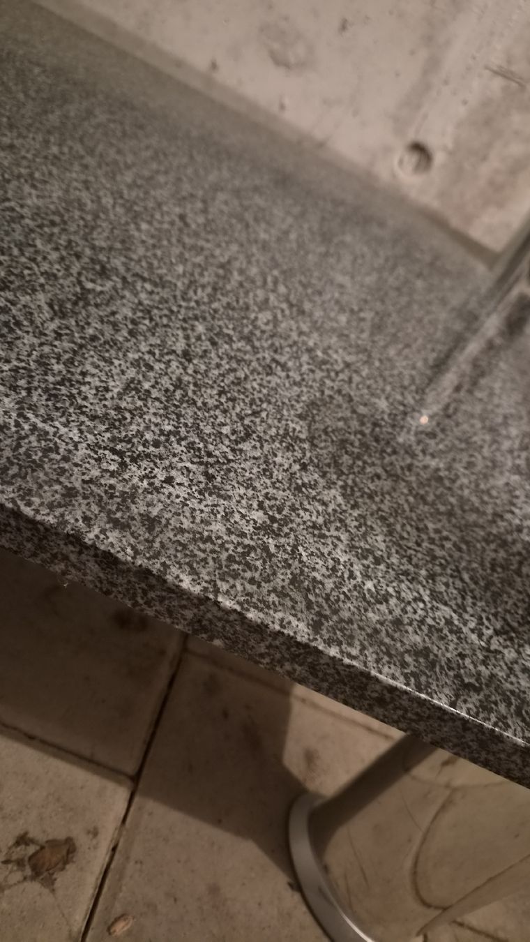 Tavoli: Glas Couchtisch mit Steinplatte – Nuovo (secondo la descrizione) da Benken ZH venduto da Jenny.Z 3