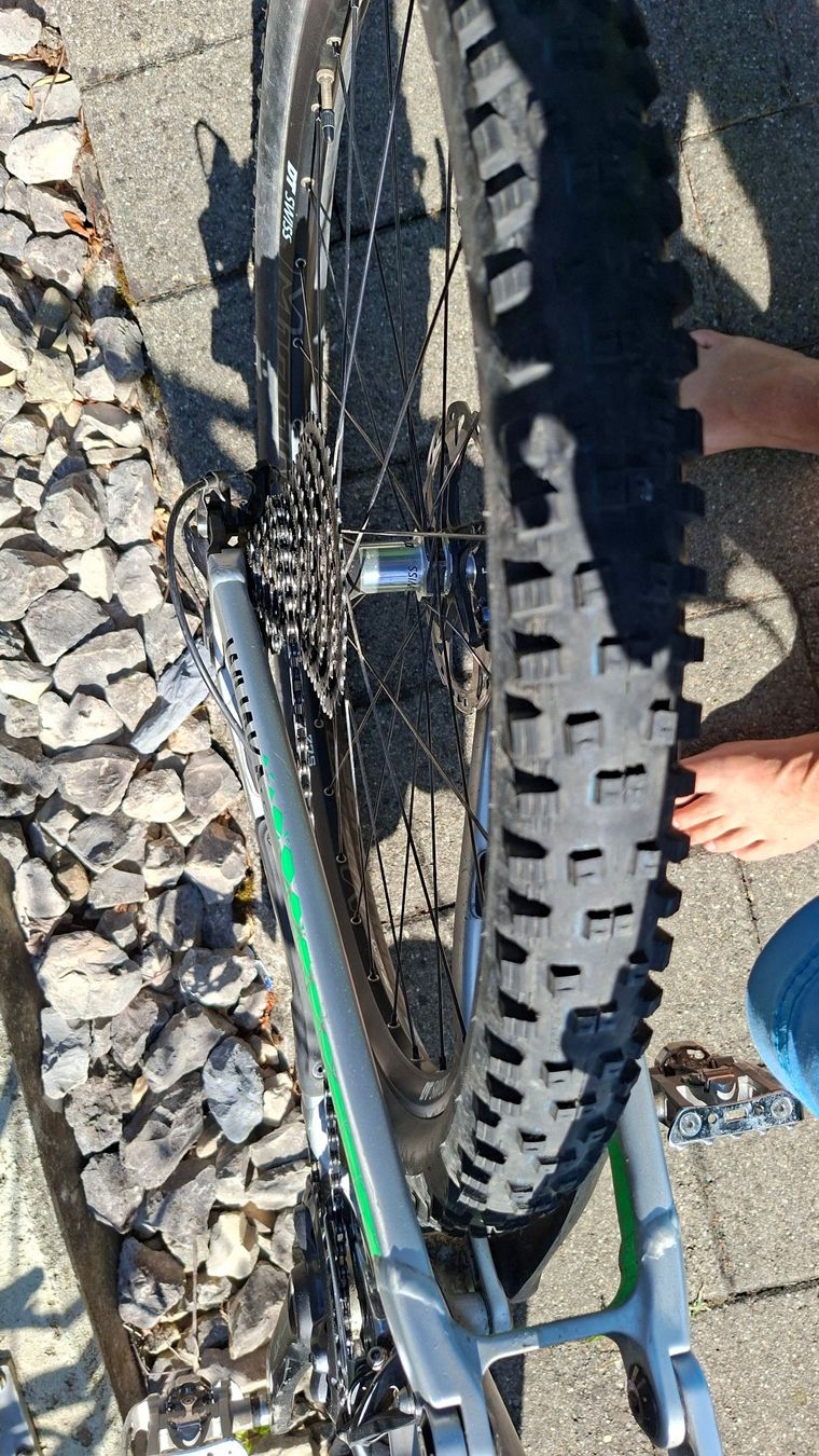 Stevens Velos: Stevens Whaka ES 27.5 Alu Raw 20" – Gebraucht aus Bachenbülach von Vogel61 1