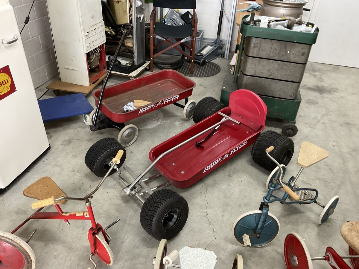 Carrelli di trasporto: Radio Flyer Bollerwagen Custom & Vintage – Usato da Sempach venduto da CU2times 2