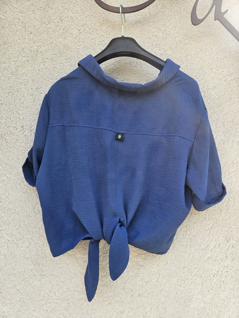 Camicette: verknotbare Bluse – Usato da Ostermundigen venduto da daniela.raefle 1