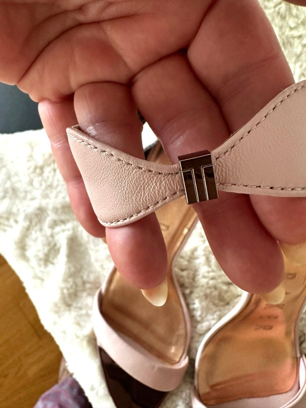 Ted Baker Scarpe da donna: Ted Baker Sandale rose Leder Gr. 38 – Usato da Thalwil venduto da victoriaSog 4