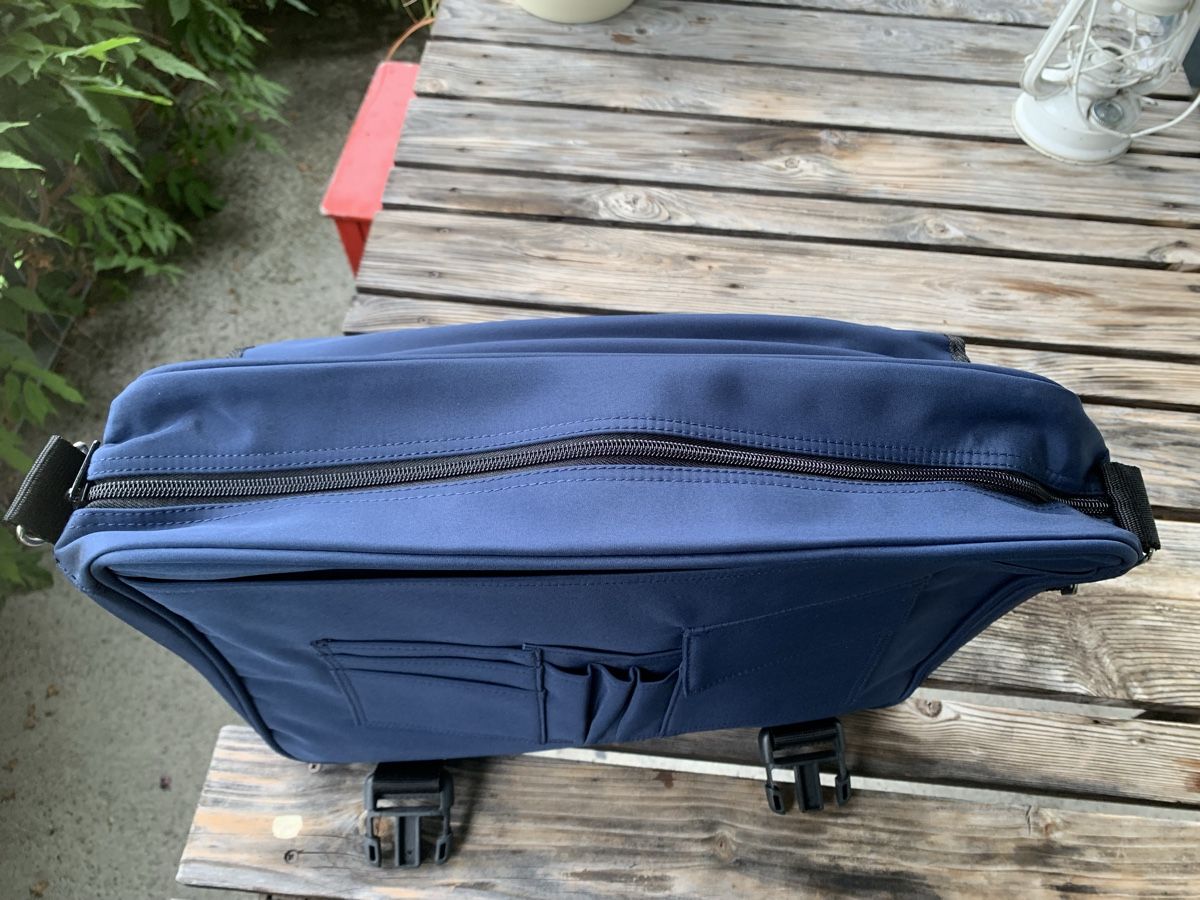 Valises & Sacs: Aktentasche NEU – Neuf (Voir description) à Uster par Flummi 8